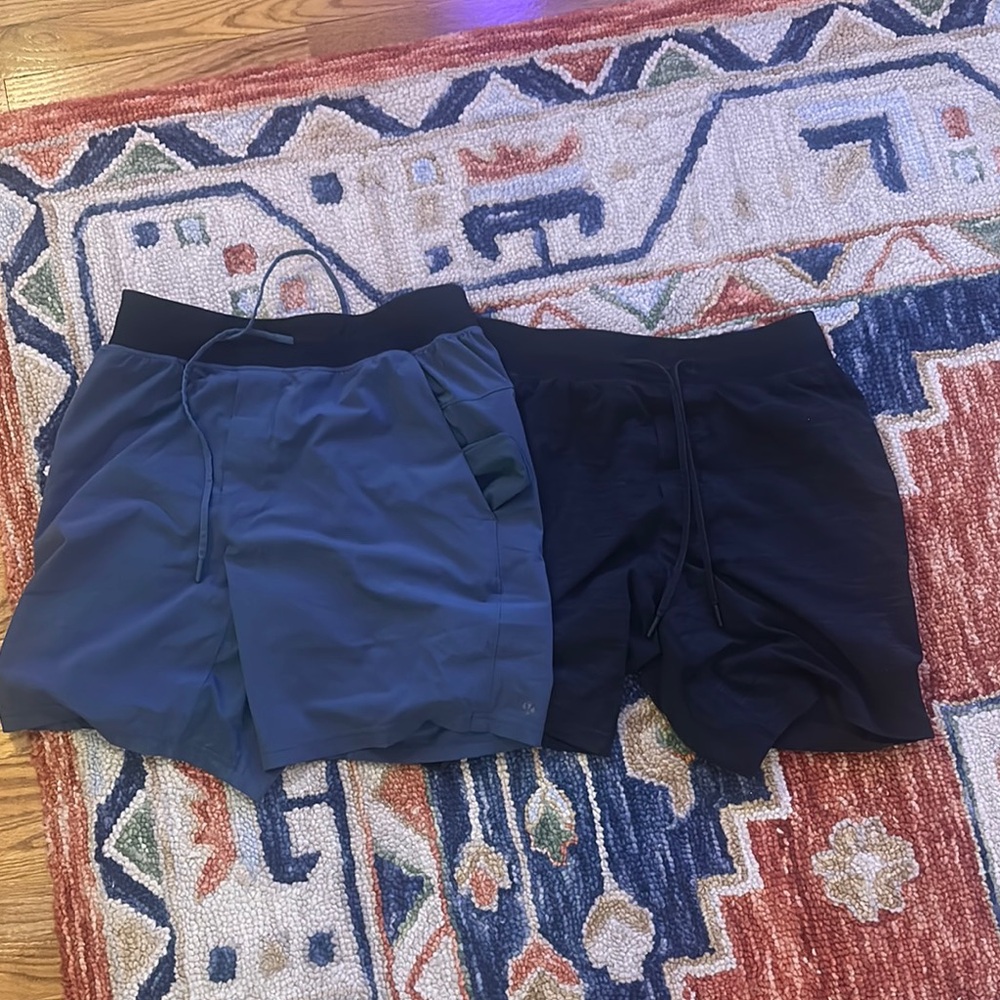 Lot of 2 Lululemon T.H.E Short Lined Blue and Black Athletic Shorts